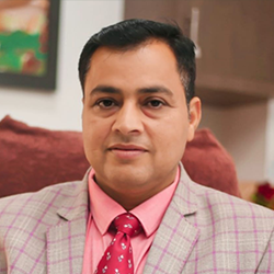IT Guru Awards Jury Member Puneet Vashishtha